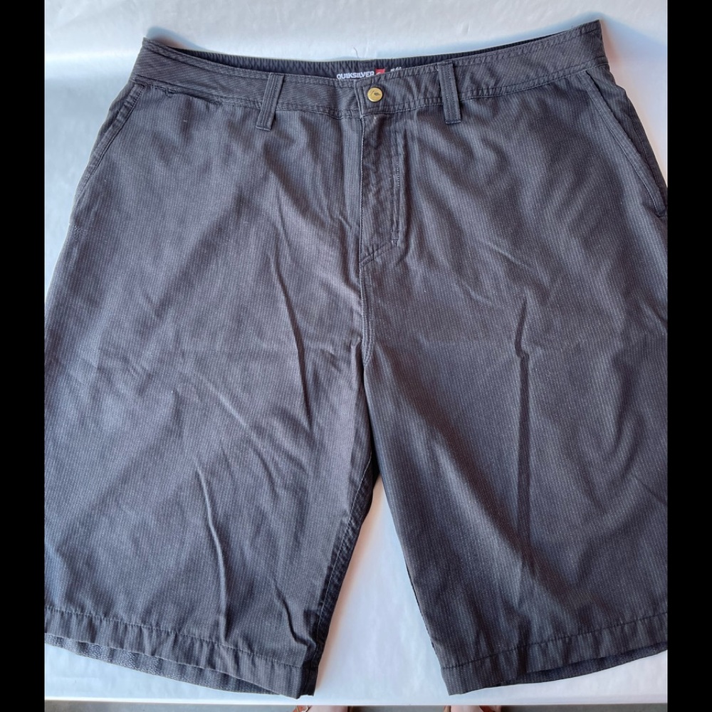 QUICKSILVER AMPHIBIANS GREY 38 shorts swim